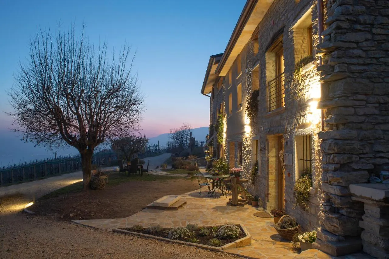 Alloggio per agriturismo Agriturismo Casaborgomarche Valdobbiadene Italia